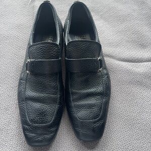 Salvatore Ferragamo pebbled leather Slip-On Leather Loafer black 8.5